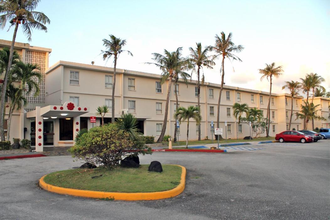 Mai'Ana Airport Plaza Aparthotel Tamuning Exterior photo